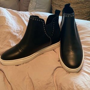 Chelsea Violet wedge sneaker